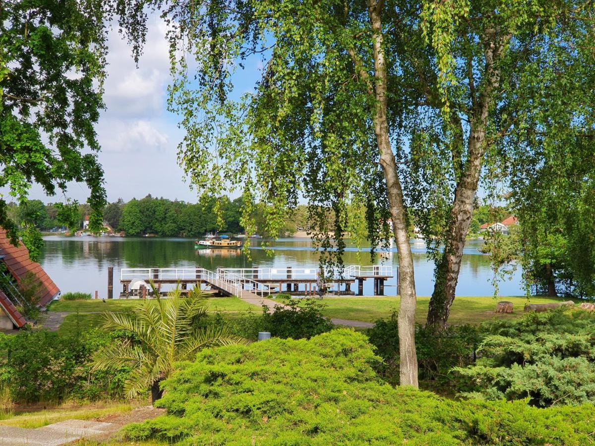 Waldhotel Am See Berlin-Schmoeckwitz Exteriör bild